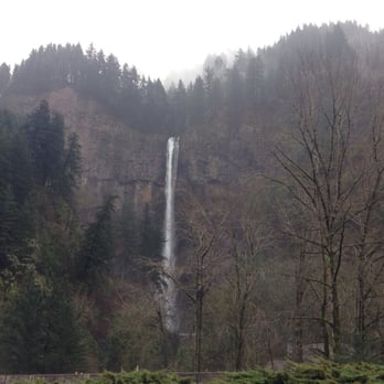 Multnomah Falls - Hiking Near Me - Bridal Veil, Oregon Multnomah Falls - Hiking Near Me - Bridal Veil, Oregon
