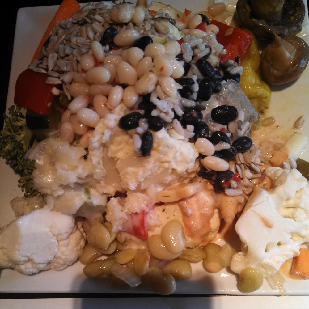 Coach House Diner - Salad bar - Diners Near Me - Hackensack, New Jersey