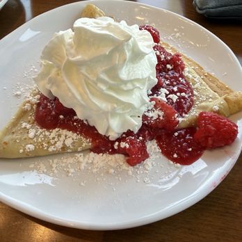 Crêpe Café Sisters - Raspberry Crepe - Creperies Near Me - Spokane, Washington
