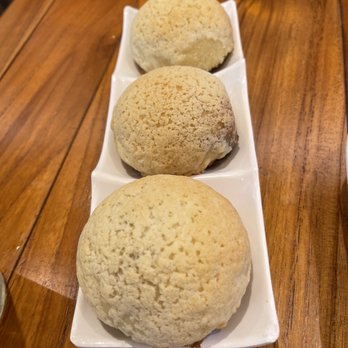 Tim Ho Wan - Charsiu bao - Dim Sum Near Me - Honolulu, Hawaii Tim Ho Wan - Charsiu bao - Dim Sum Near Me - Honolulu, Hawaii