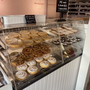 The Sweet Heartist - a variety of pastries on display - Bakeries Near Me - Melbourne, Florida