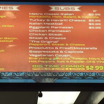 Bozzelli's Italian Deli-Crystal City - Delis Near Me - Arlington, Virginia