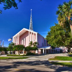 The Pink Church - Street view