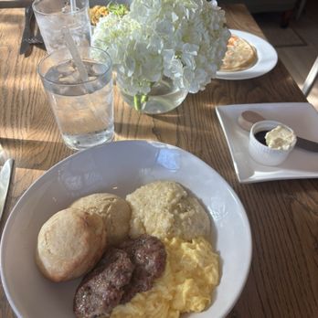 Tiny Boxwoods - Mothers Breakfast - New American Near Me - Houston, Texas Tiny Boxwoods - Mothers Breakfast - New American Near Me - Houston, Texas