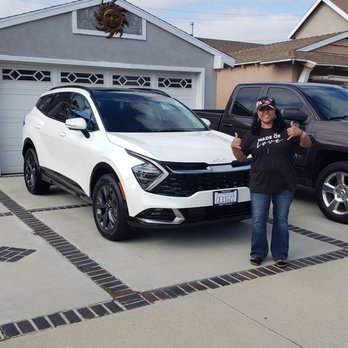 Inside Car Guys - Car Brokers Near Me - Thousand Oaks, California Inside Car Guys - Car Brokers Near Me - Thousand Oaks, California