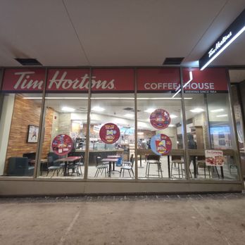 Tim Hortons - Storefront at night - Bakeries Near Me - Toronto, Ontario