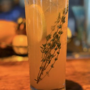 Gussie's - Drink - Cocktail Bars Near Me - Raleigh, North Carolina