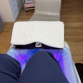 Mahalo Nail Bar - Pedicure - Nail Salons Near Me - Campbell, California Mahalo Nail Bar - Pedicure - Nail Salons Near Me - Campbell, California