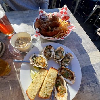 Pier Place - Fish and chips, clam chowder, oysters - Seafood Near Me - Point Arena, California