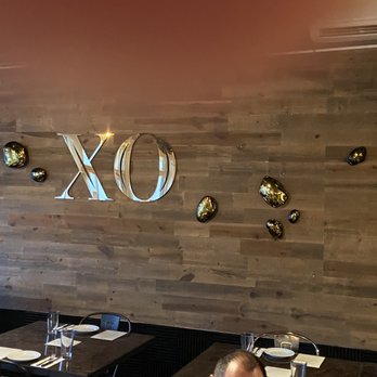 XO Restaurant - Asian Fusion Near Me - Honolulu, Hawaii