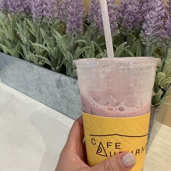 Cafe Auburndale - Iced Strawberry Latte - Coffee & Tea Near Me - Flushing, New York Cafe Auburndale - Iced Strawberry Latte - Coffee & Tea Near Me - Flushing, New York