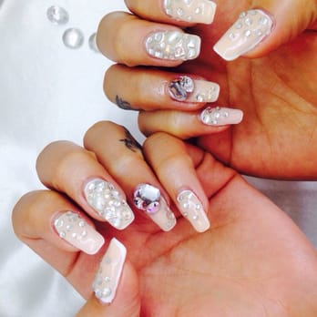 Salon Chérie - Nail Salons Near Me - Honolulu, Hawaii Salon Chérie - Nail Salons Near Me - Honolulu, Hawaii