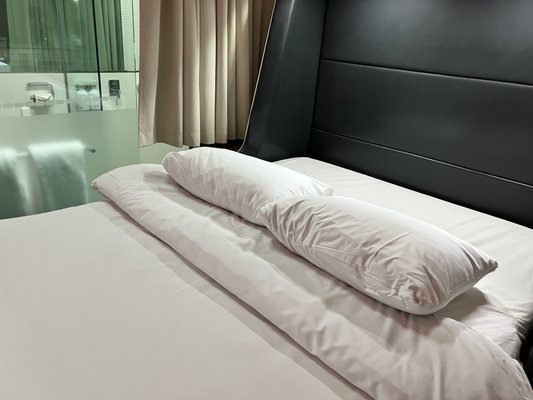 YOTELAIR Amsterdam Schiphol by null