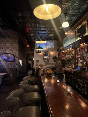 Rubies on Five Points by null