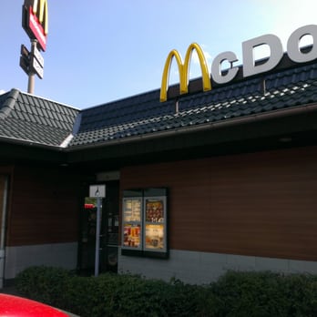 McDonald's - Gut an der Autobahn A 4 gelegen - Burgers Near Me - Wildenfels, SN