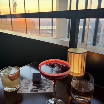 The View - Lounges Near Me - New York, New York The View - Lounges Near Me - New York, New York