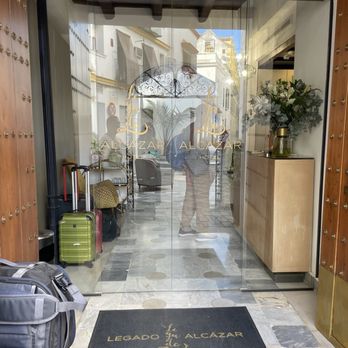 Hotel Legado Alcazar - Front - Hotels Near Me - Seville, SE
