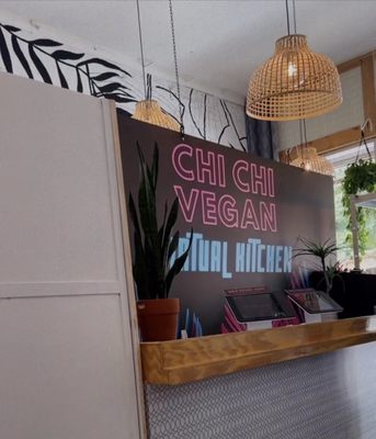 Chi Chi Vegan by null