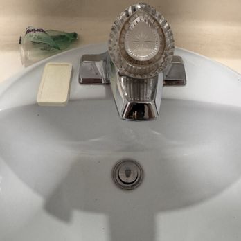 Portside Inn & Suites - Sink faucet which was so hard to use - Hotels Near Me - Los Angeles, California Portside Inn & Suites - Sink faucet which was so hard to use - Hotels Near Me - Los Angeles, California