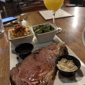 Ventana Gourmet Grill - 16 oz. Prime rib with loaded mashed potatoes and green beans - American Near Me - Excelsior Springs, Missouri