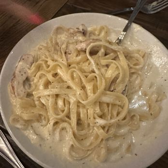 Bill Gianino's Restaurant - Fettuccine - Italian Near Me - Saint Louis, Missouri