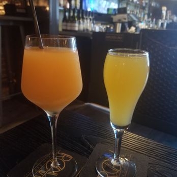 The Row Harlem - White Wine Sangria + Bellini Cocktail - Lounges Near Me - New York, New York The Row Harlem - White Wine Sangria + Bellini Cocktail - Lounges Near Me - New York, New York