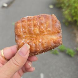 Mini Doughsant
