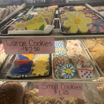 Bodi's Bake Shop - Bakeries Near Me - Twin Lakes, Wisconsin Bodi's Bake Shop - Bakeries Near Me - Twin Lakes, Wisconsin