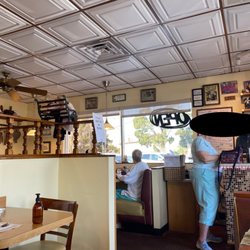 Grandma Sally's - Inside