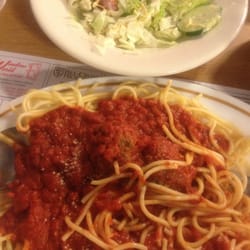 Classic's Restaurant Lounge - Spaghetti