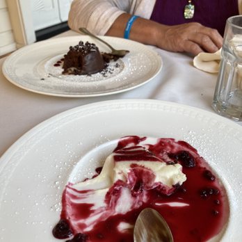 Ca'Bianca - Delizia Di Cioccolato Panna Cotta - Italian Near Me - Santa Rosa, California