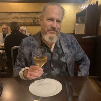 Brava - Delicious wine - Bars Near Me - Lenox, Massachusetts