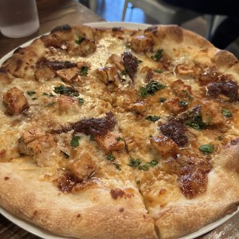 1803 Pizza Kitchen - Barbecue chicken pizza - Pizza Near Me - Orlando, Florida 1803 Pizza Kitchen - Barbecue chicken pizza - Pizza Near Me - Orlando, Florida