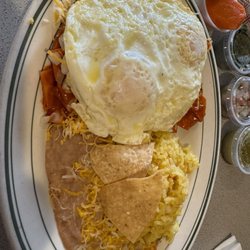 Super Burrito - Chilaquiles