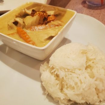 Maya Thai Laos Restaurant - Yellow Curry - Thai Near Me - El Sobrante, California Maya Thai Laos Restaurant - Yellow Curry - Thai Near Me - El Sobrante, California