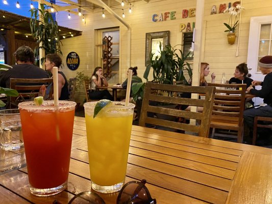 Café Des Amis by null