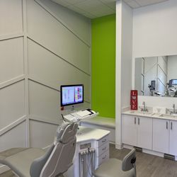 Parkland Orthodontics - Parkland Orthodontics has a very nice, clean office