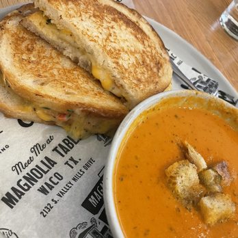 Magnolia Table - 1919 pimiento grilled cheese - Breakfast & Brunch Near Me - Waco, Texas