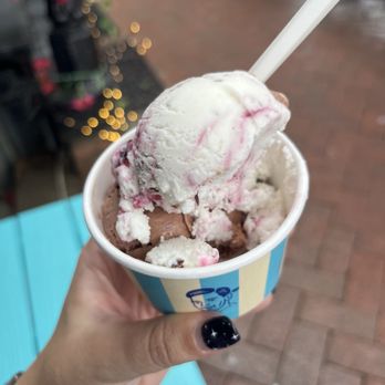 Yala Greek Ice Cream - Ice Cream & Frozen Yogurt Near Me - Washington, DC, District of Columbia Yala Greek Ice Cream - Ice Cream & Frozen Yogurt Near Me - Washington, DC, District of Columbia