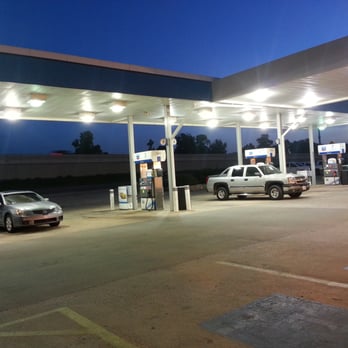 Chevron - a gas station at night - Gas Stations Near Me - Hamshire, Texas Chevron - a gas station at night - Gas Stations Near Me - Hamshire, Texas