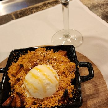 Ophelia's Restaurant & Inn - Apple crisp - New American Near Me - Independence, Missouri