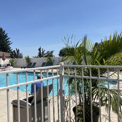 Upper Deck - Outside