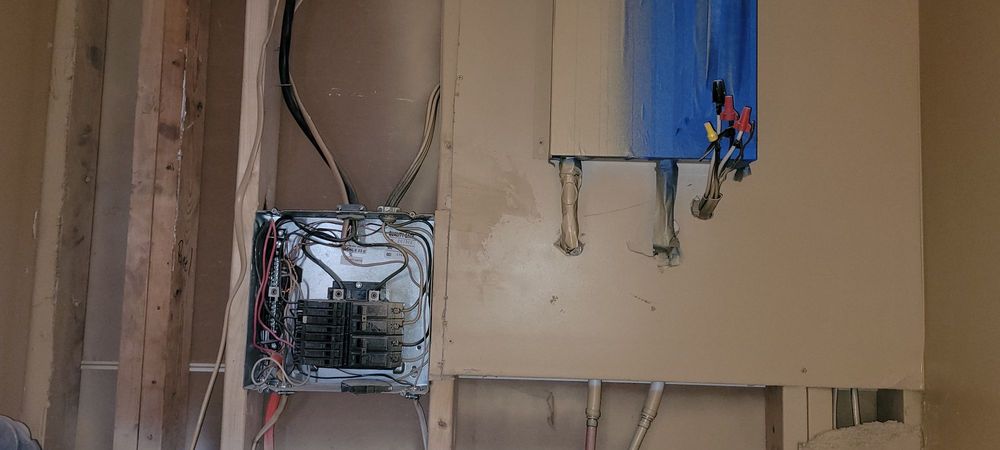 Slide of R&W Repairs & Renovations