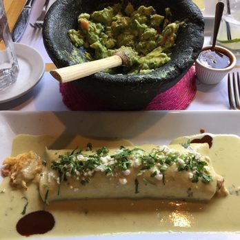 Fonda Park Slope - Guacamole and breakfast burrito - Mexican Near Me - Brooklyn, New York Fonda Park Slope - Guacamole and breakfast burrito - Mexican Near Me - Brooklyn, New York