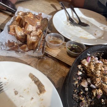 Isla Restaurant - Filipino Near Me - Newark, California
