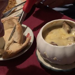 東歐餐廳 - Cheesy beef tongue with puff pastry crust
