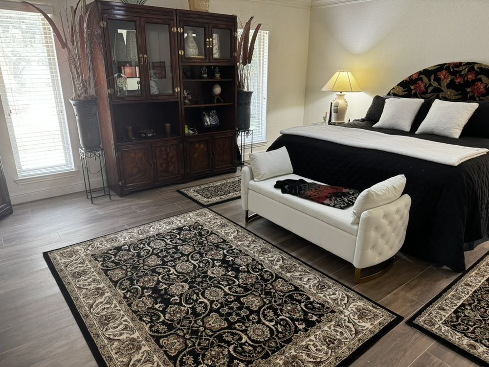 Slide of H & H General Contracting