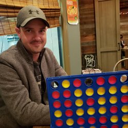 Deep South Growlers - Fiance loosing to Connect 4