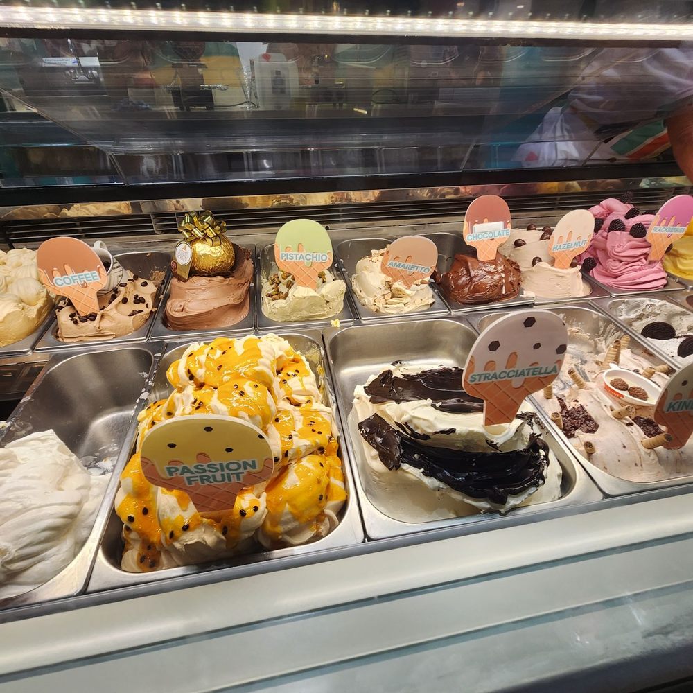 Artigiani Gelato & Bubble Waffle - a variety of ice creams - Ice Cream & Frozen Yogurt Near Me - Miami, Florida Artigiani Gelato & Bubble Waffle - a variety of ice creams - Ice Cream & Frozen Yogurt Near Me - Miami, Florida