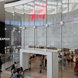 H&M